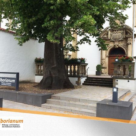 Bildungs- Und Tagungshaus Liborianum Hotel Paderborn Buitenkant foto